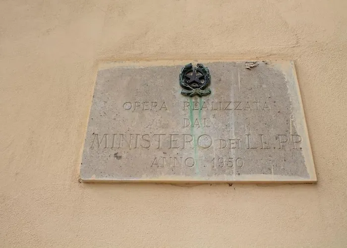 Apartamento Iron-bridge House, Elegant Bay Front Olbia