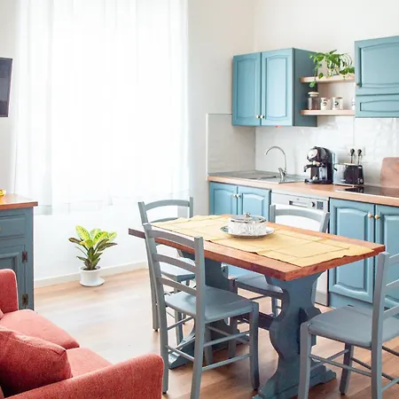 Appartement Iron-bridge House, Elegant Bay Front Olbia