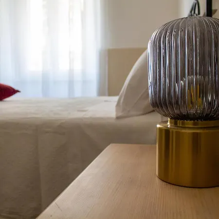 Iron-bridge House, Elegant Bay Front Appartement